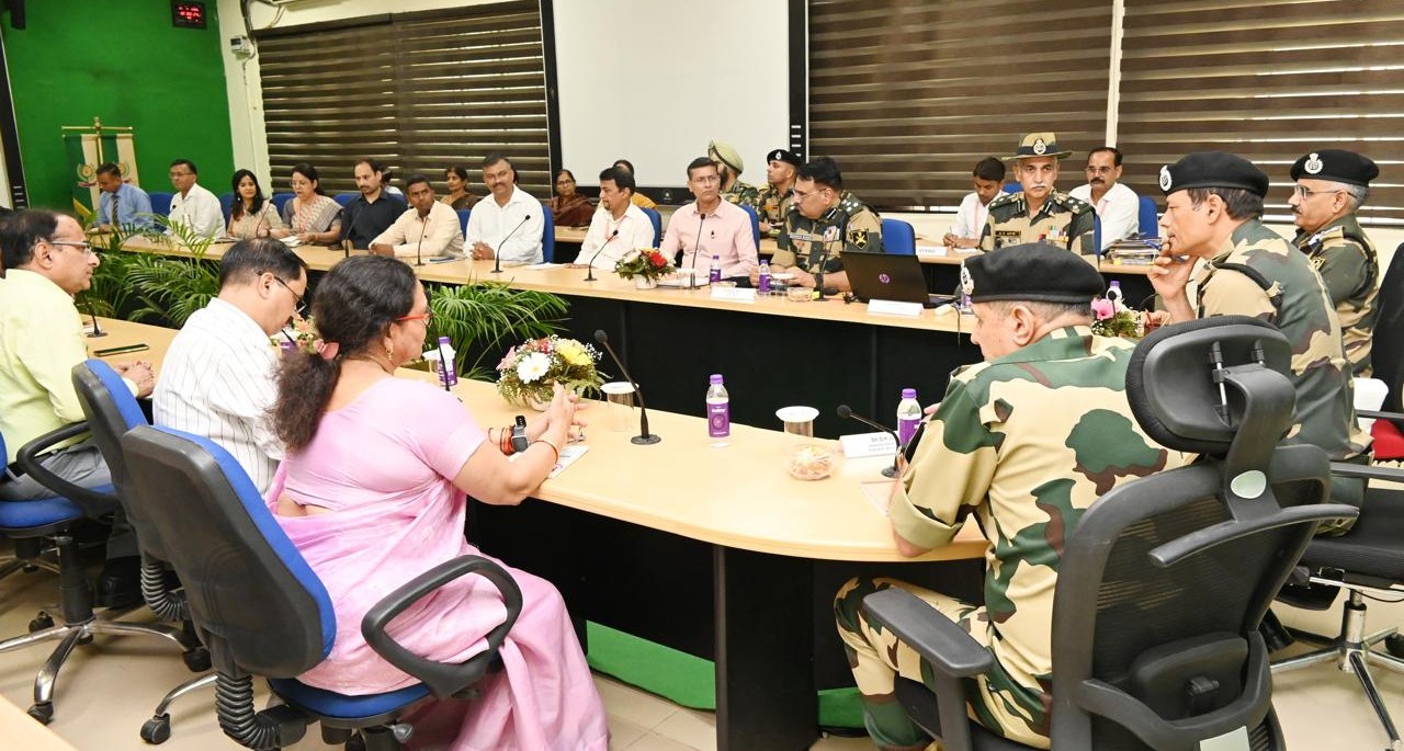 Interaction with Faculty by Hon'ble DG, BSF