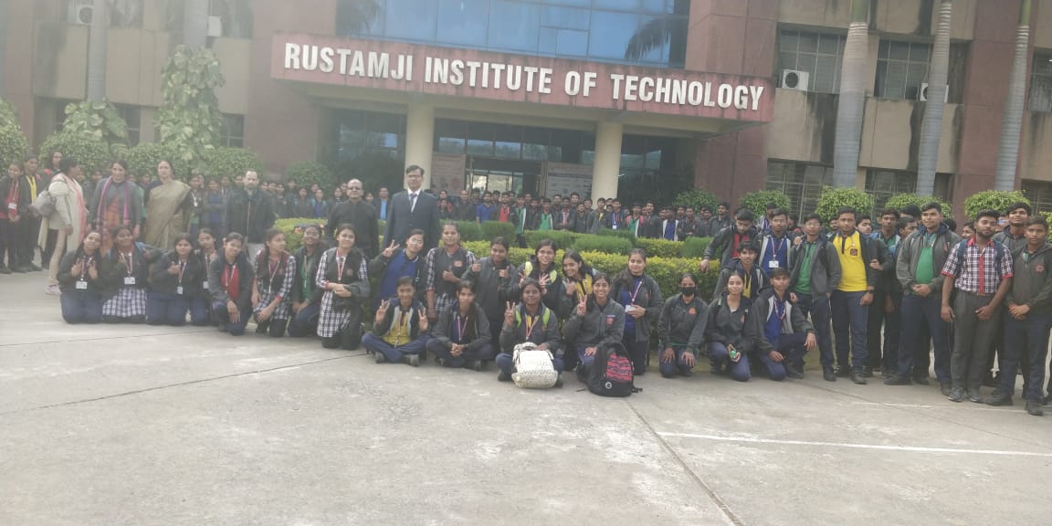 Welcoming Future Leaders: KV Jhansi Students Explore RJIT’s Campus
